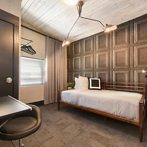 The Ridgway - 2 Apts In 1 - Great Privacy, Beautiful Space , Pittsburgh United States